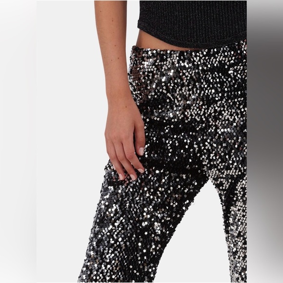 No Boundaries Sparkling Black and Silver Sequin jeans - Picture 4 of 9